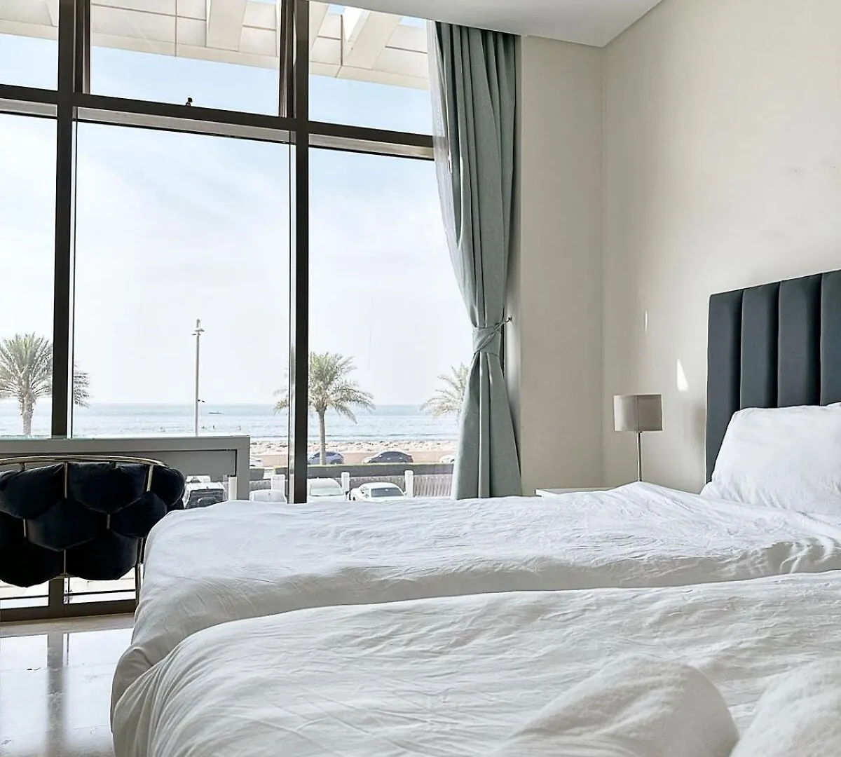 Aura -Direct Seafront 2Br-Palm Apartment Dubai United Arab Emirates